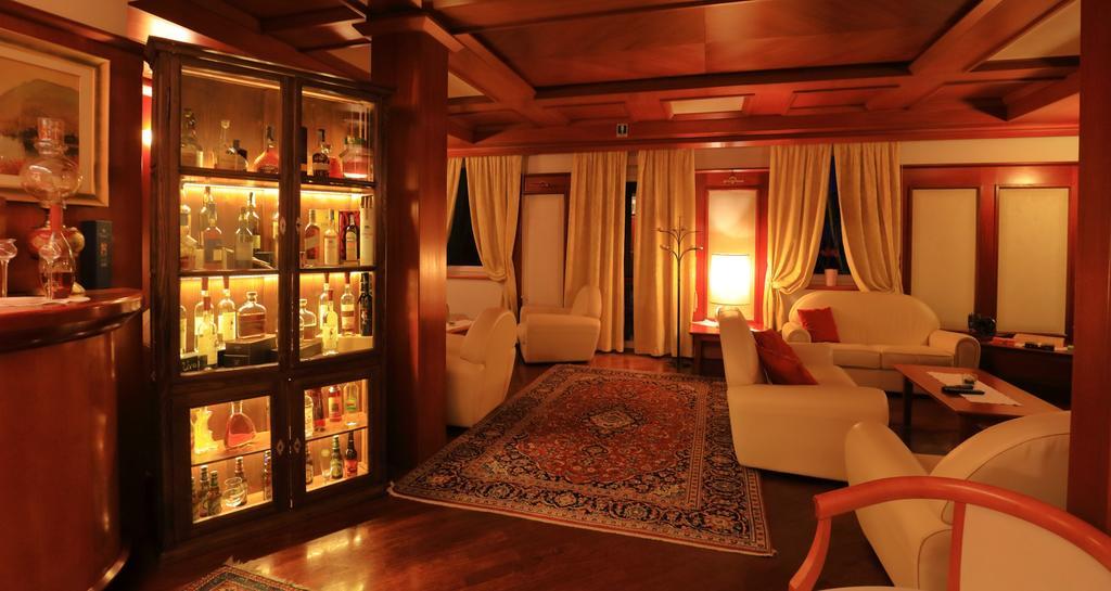 Hotel Lilla' Terlago Bagian luar foto