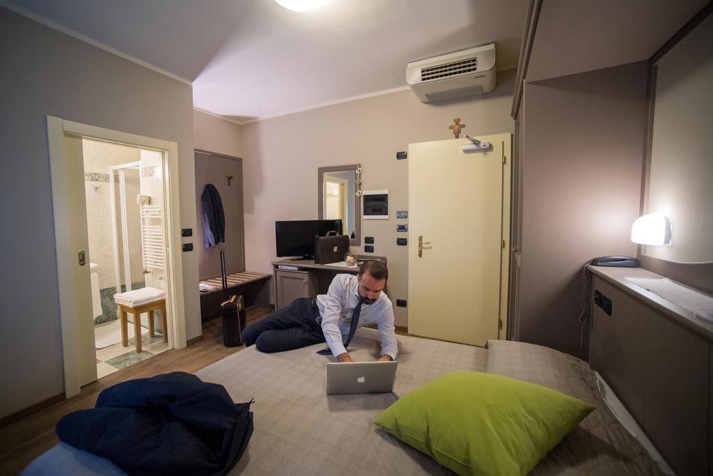 Hotel Lilla' Terlago Bagian luar foto