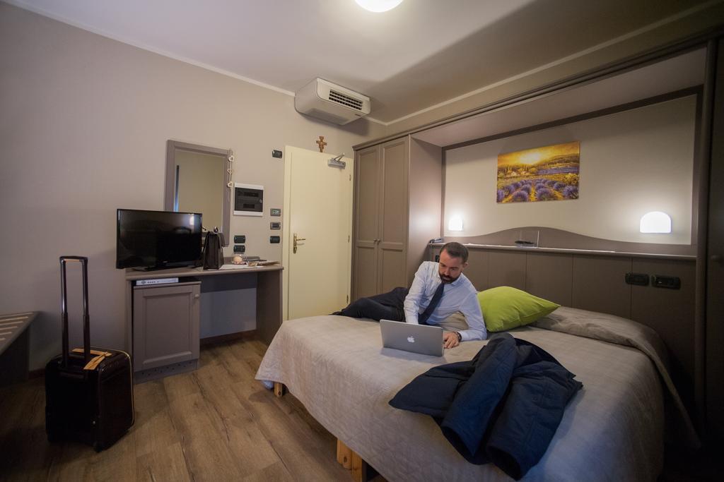Hotel Lilla' Terlago Bagian luar foto
