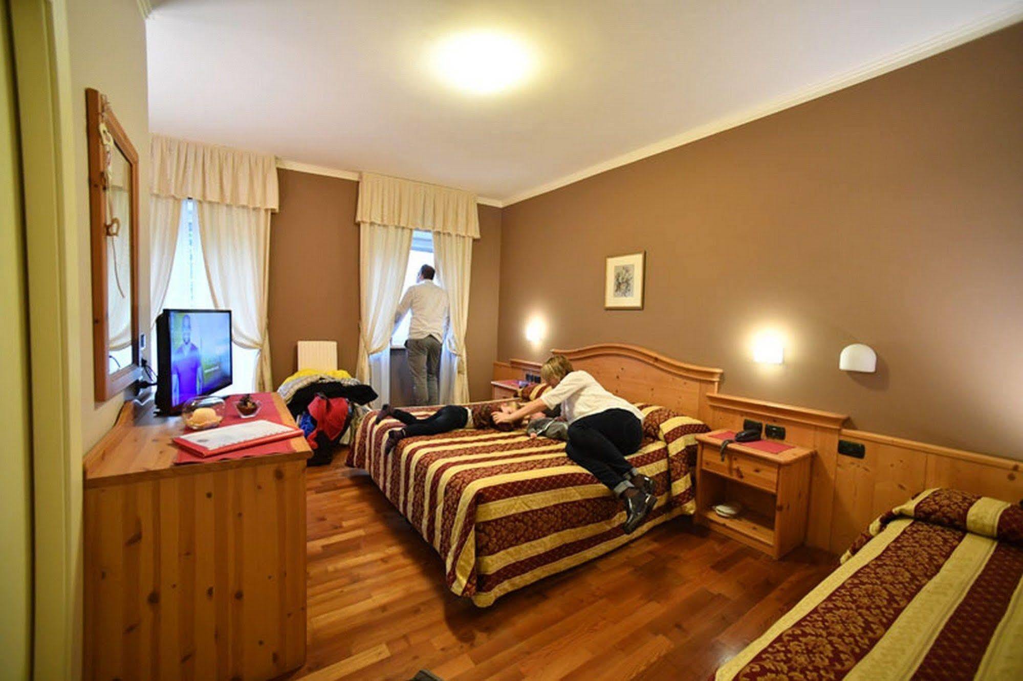 Hotel Lilla' Terlago Bagian luar foto