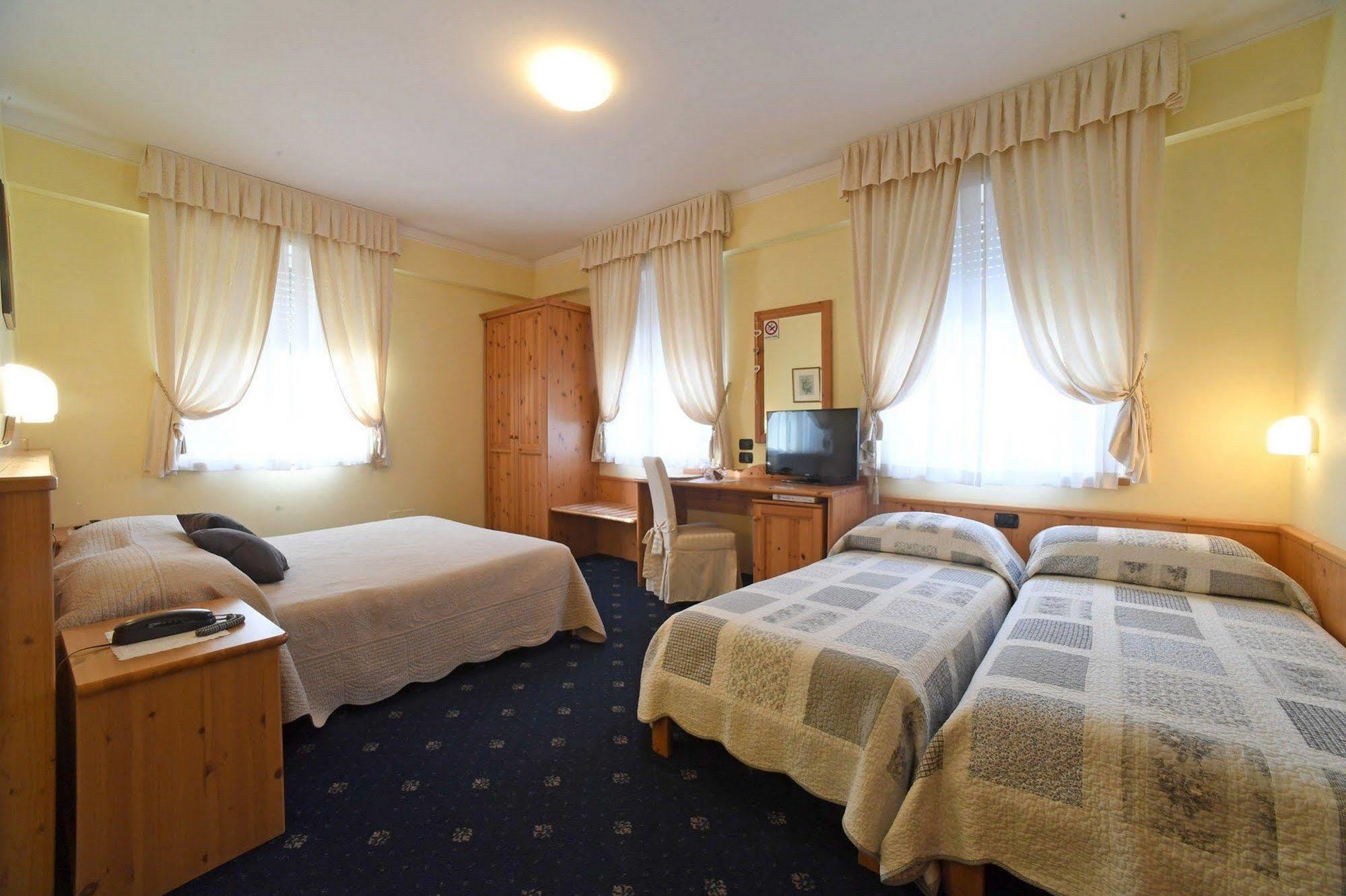 Hotel Lilla' Terlago Bagian luar foto